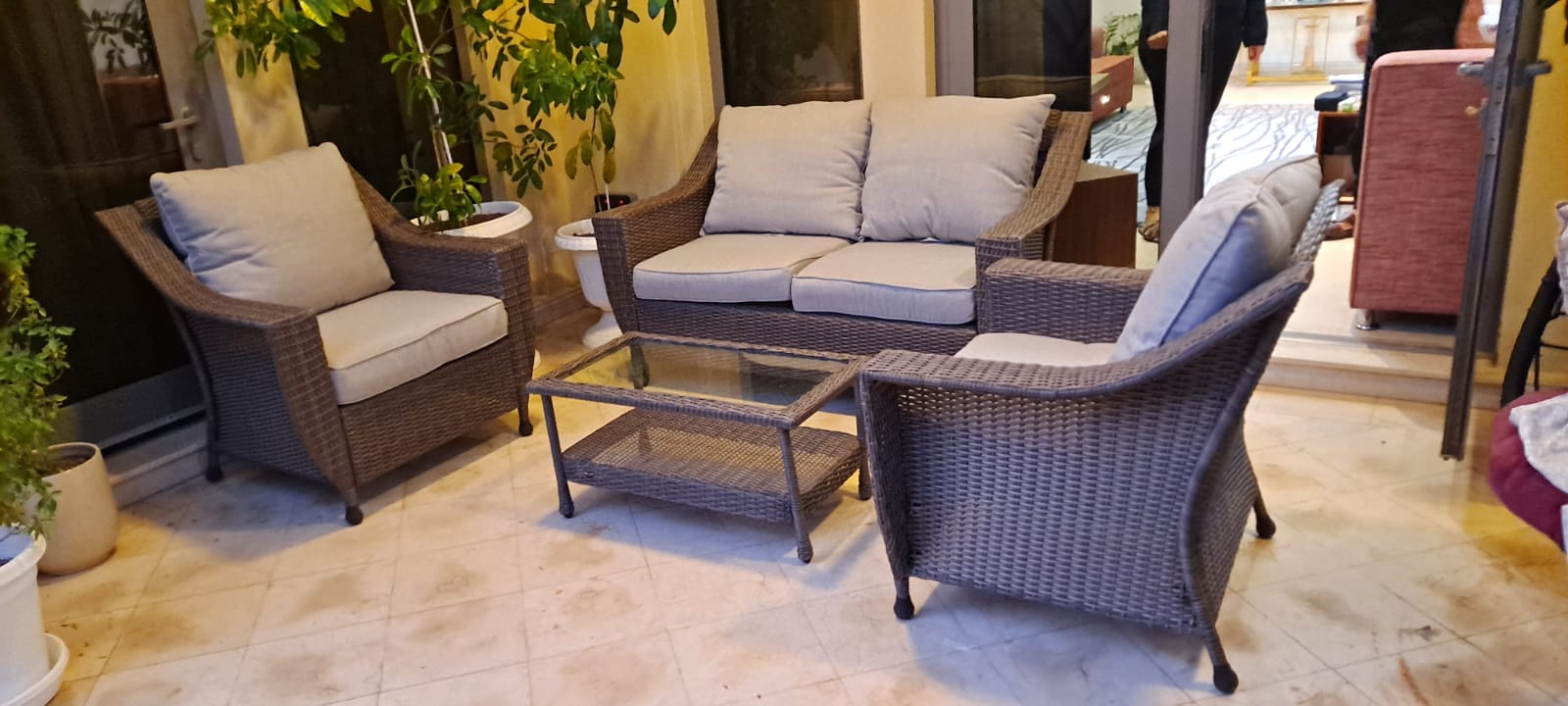 Swin Rattan Outdoor Fabric Sofa with Table Brown photo review